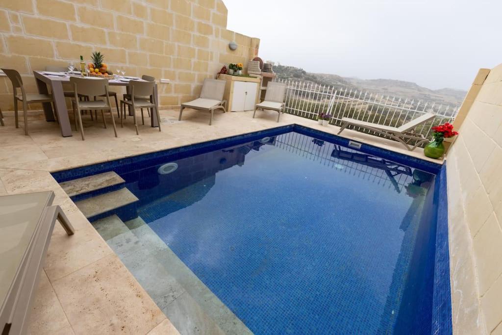Holiday home Cool 'highlands' Il-Pergla